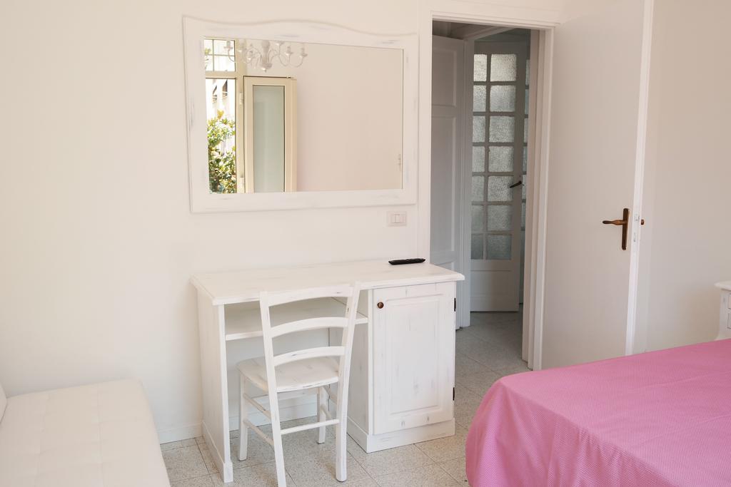 Hotel La Scogliera Bordighera Esterno foto