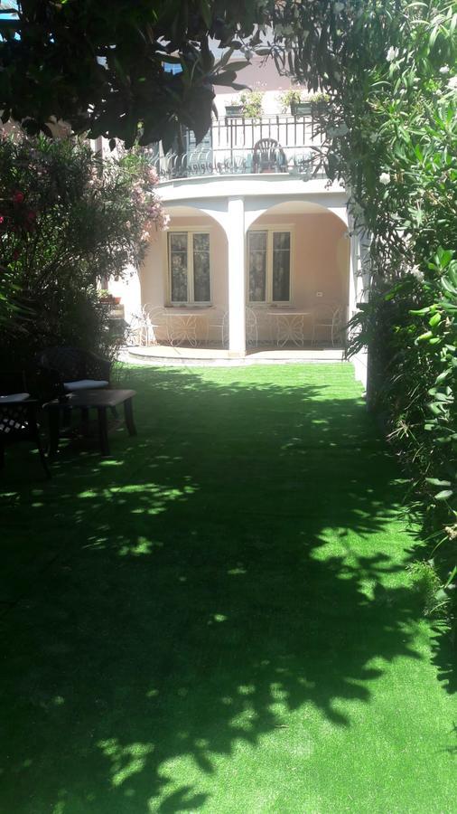 Hotel La Scogliera Bordighera Esterno foto