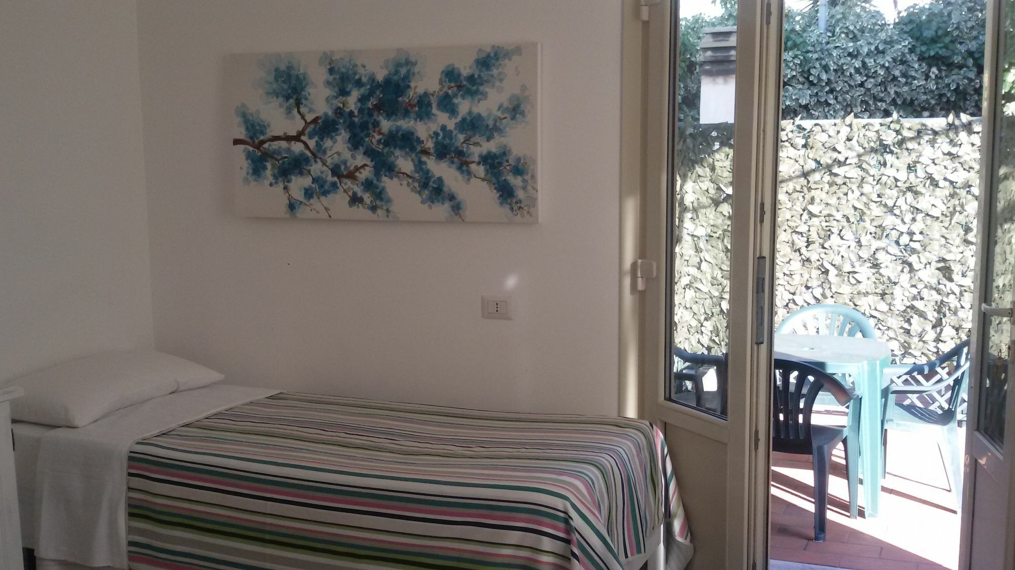 Hotel La Scogliera Bordighera Esterno foto