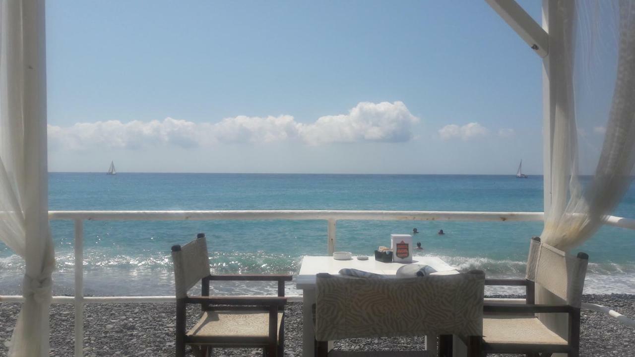 Hotel La Scogliera Bordighera Esterno foto